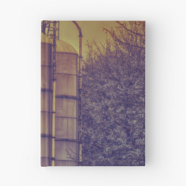Aperçu de l'œuvre Silos créée et vendue par Allenart_UK.