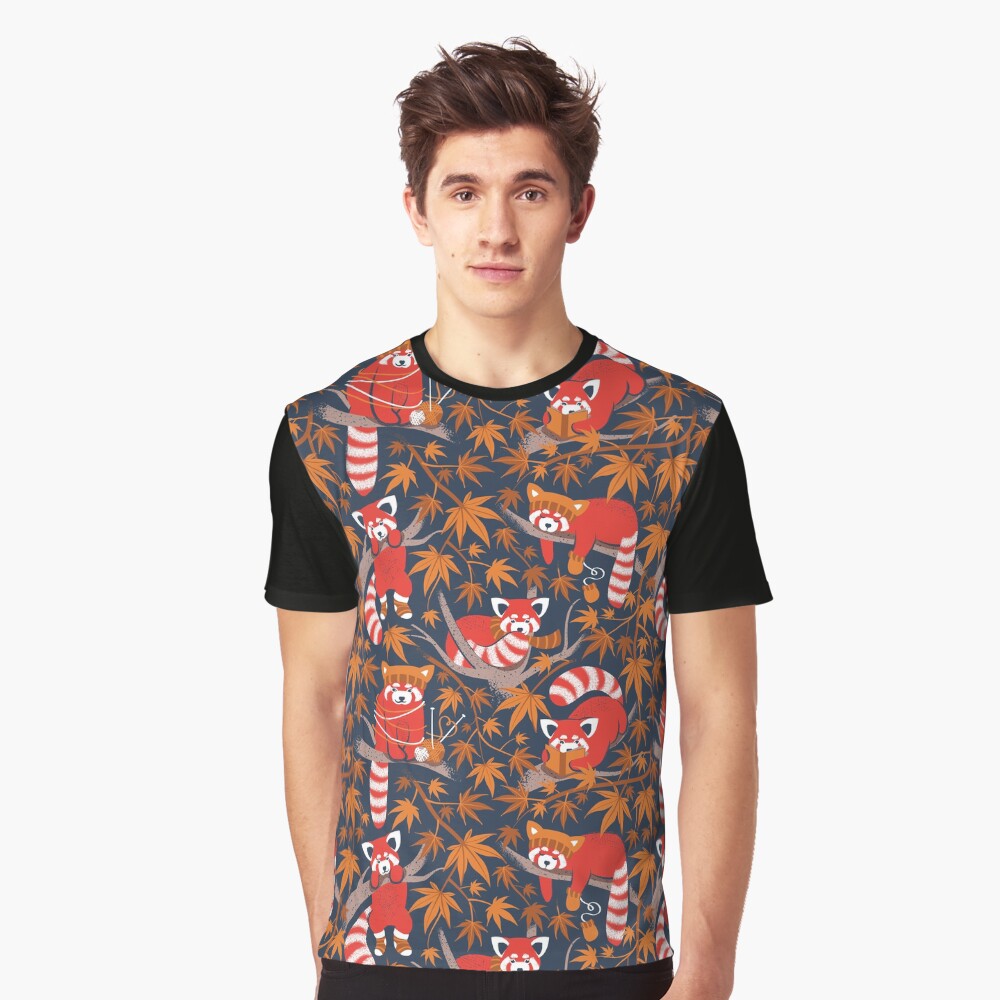 Vista previa del artículo con la obra «Camiseta gráfica», diseñado y vendido por SelmaCardoso.