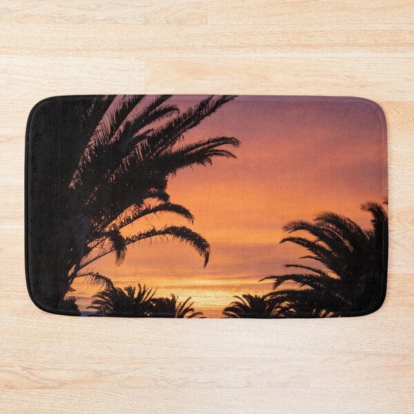 Artikelvorschau, Palm trees sunset entworfen und verkauft von iCimages.net.