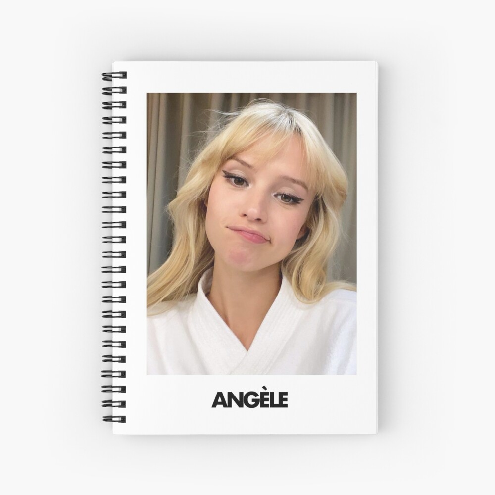 Angele Van Laeken Maillot De Bain Cahier à spirale « Angèle Van Laeken - Portrait chanteuse selfie », par  CARLYXE | Redbubble