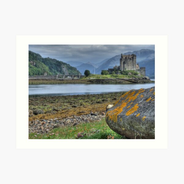 Eilean Donan Castle 198, the Highlands, Scotland Art Print