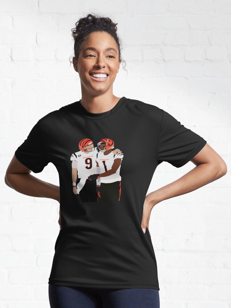 Ja'Marr Chase and Joe Burrow Griddy Cincinnati T-Shirt (Small, Black)