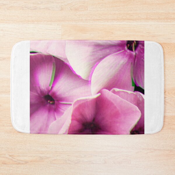 Item preview, glitchy flowers designed and sold by pinkdrinksoul.