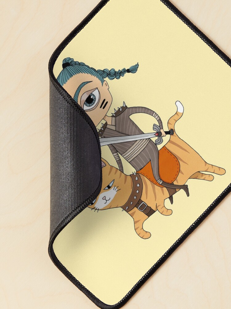 Imagen 2 de 5, Alfombrilla de ratón con la obra Fantasía guerrera niña montando gato naranja, diseñada y vendida por agrapedesign.