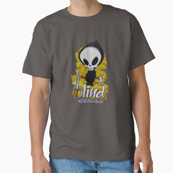 Vista previa del artículo con la obra «Camiseta con diseño de patineta retro de Blind Skateboards», diseñado y vendido por Retro80sskate.