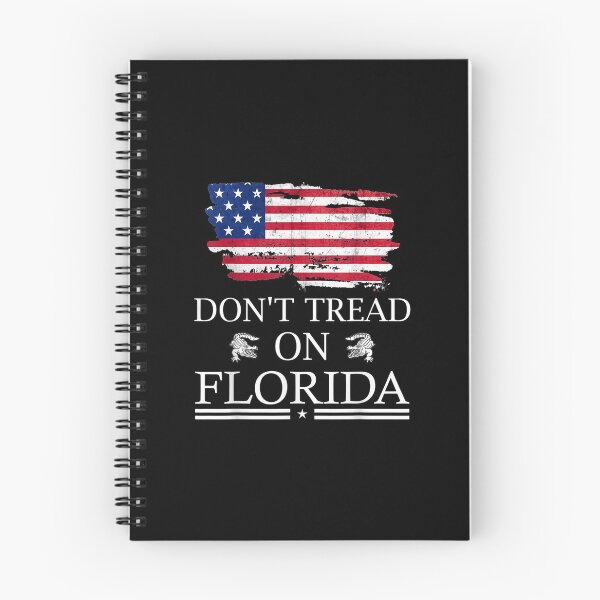 Aperçu de l'œuvre Ne marchez pas sur le gouverneur de Floride Ron DeSantis créée et vendue par Delores Kinder.