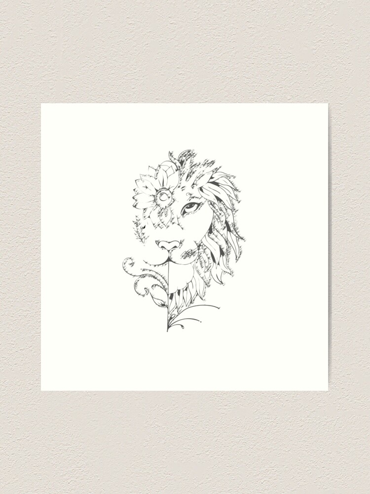 Black Lioness Face Roaring on White Background. Wild Aggressive Animal Head  As Logo or Mascot. Stylized Tattoo, Graphic Image Stock Vector -  Illustration of face, graphic: 125950262