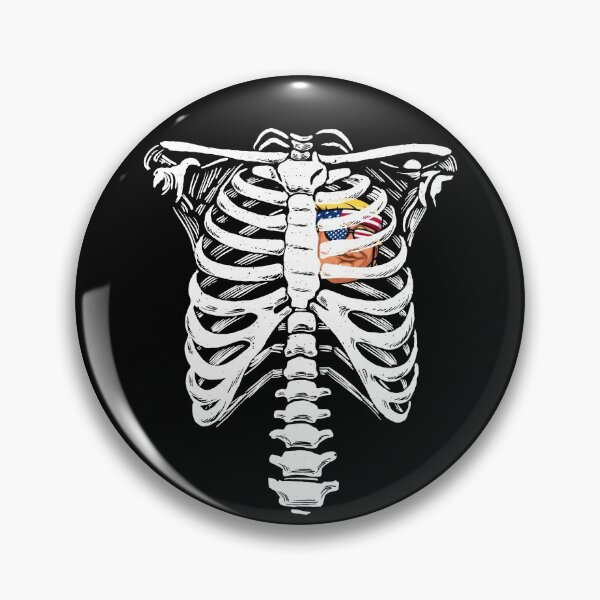 Artikelvorschau, Trump Heart Skeleton Rib Cage Halloween Love Trump Skeleton Gear entworfen und verkauft von DynamicDesign.