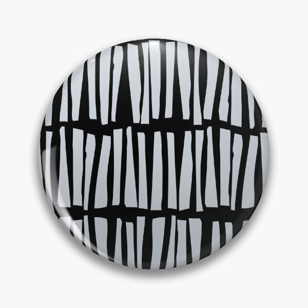 Artikelvorschau, Pale Blue Gray and Black Dash Stripe Pattern Pairs Valspar 2022 Color of the Year Orchid Ash 4003-3B - Color Trends entworfen und verkauft von ColorOfTheYears.
