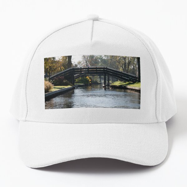 Giethoorn, dutch village with beautiful nature Baseball Cap