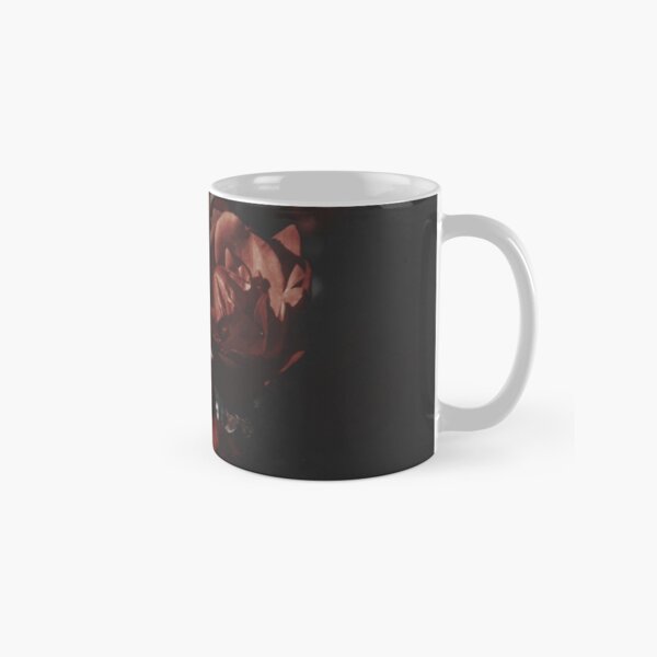 Moody Red Floral Background Classic Mug