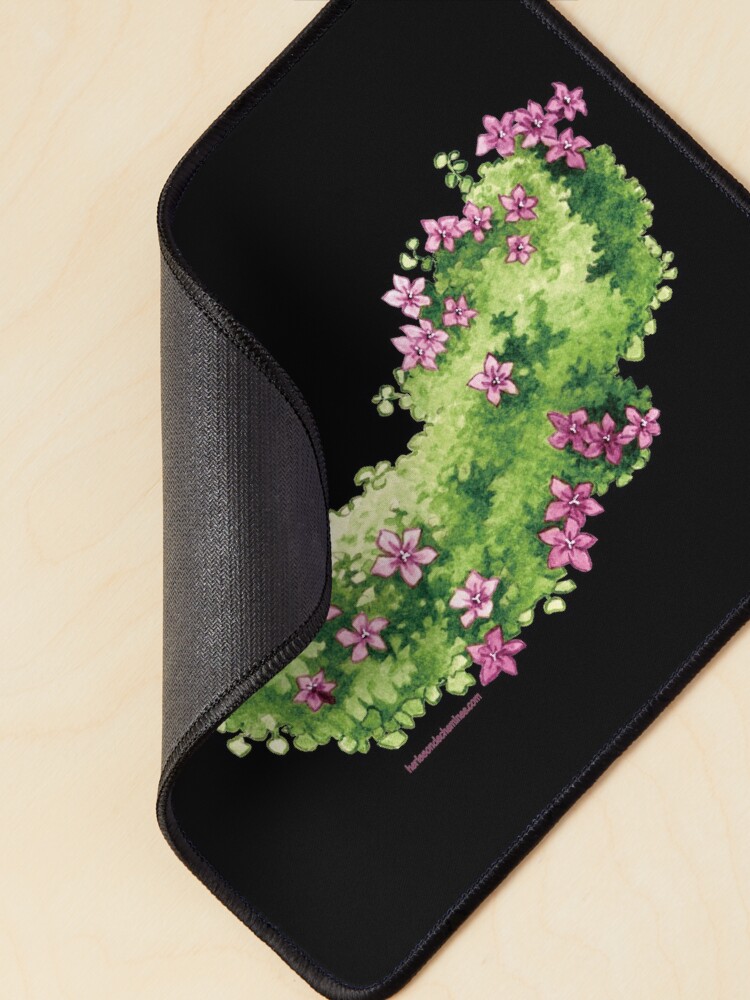 Aperçu 2 sur 5. Tapis de souris avec l'œuvre Campanules des Murailles créée et vendue par ChemineHerisson.