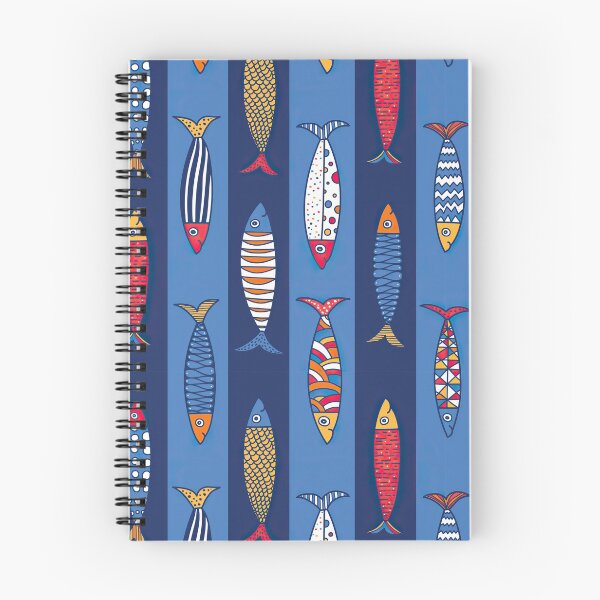 Aperçu de l'œuvre Poissons colorés drôles sur les rayures bleues créée et vendue par ConcorStore.