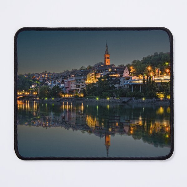 Laufenburg am Rhein bei Nacht Mauspad