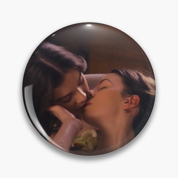 Item preview, Emisue in the Bathtub, Dickinson designed and sold by NessiCreates.