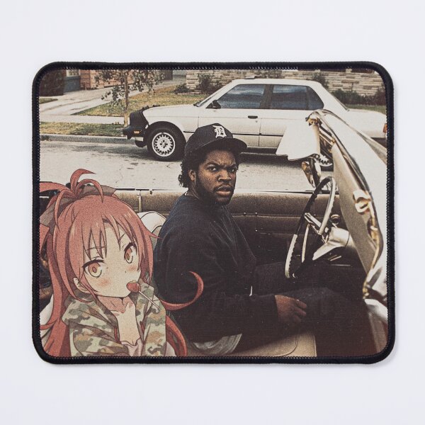 Aperçu de l'œuvre Waifuz n the Hood avec Kyoko Sakura créée et vendue par Gangstas with Waifus.