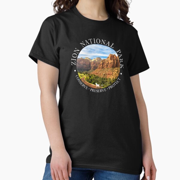 Vista previa del artículo con la obra «Camisa de conservación del Parque Nacional Zion Reserva Natural de Utah», diseñado y vendido por Capybara Clothing.