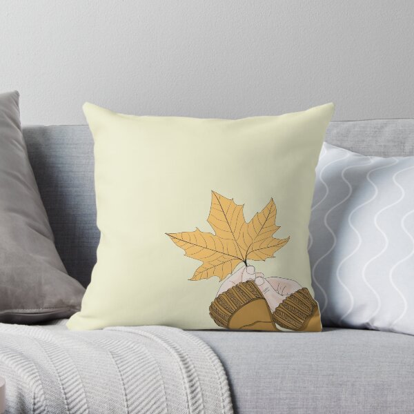 Girl aesthetic Throw Pillow