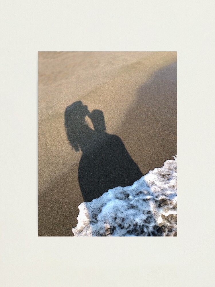 Lámina fotográfica «Sombras de pareja en la playa» de igotya | Redbubble Lámina fotográfica «Sombras de pareja en la playa» de igotya | Redbubble