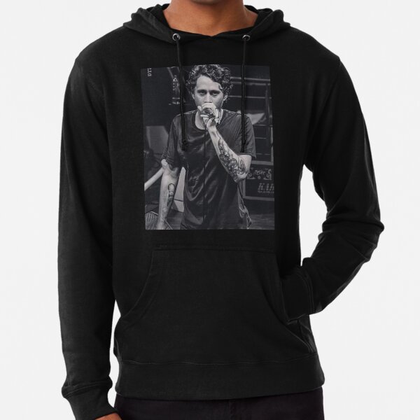 canserbero sweater