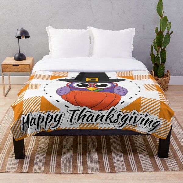 Aperçu de l'œuvre Hibou pèlerin sur plaid blanc orange - Happy Thanksgiving créée et vendue par BirdAtWork.