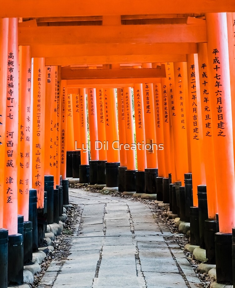 Senbon Torii At Fushimi Inari Taisha Shrine Kyoto 4 Ipad Case Skin By Lyldilcreations Redbubble