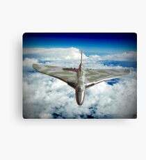 Vulcan XH558 In The Sky !! Canvas Print