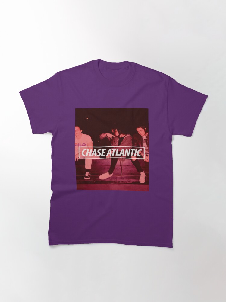 Discover Chase Atlantic Merch Classic T-Shirt