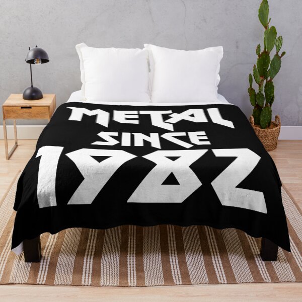Artikelvorschau, Geschenk für 39 Jährige Metal Since 1982 39. Geburtstag entworfen und verkauft von WPahat.