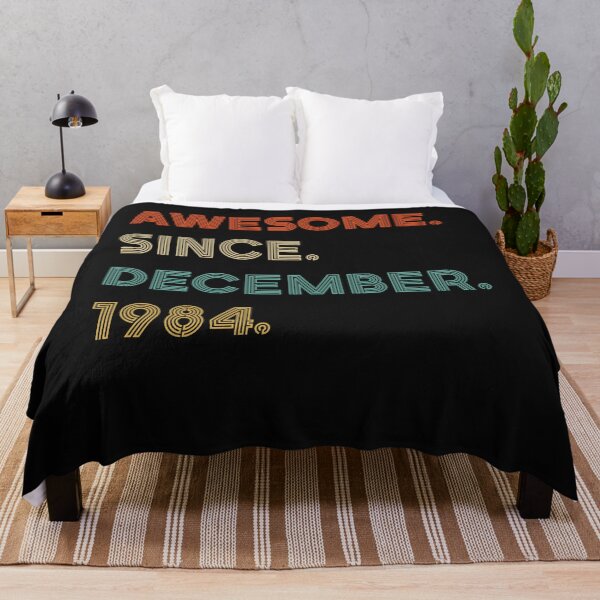 Artikelvorschau, Awesome Since December 1984 37 Year Old 37th Birthday Gift entworfen und verkauft von Chloe43212.