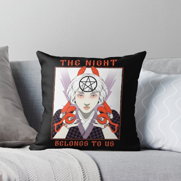 Aperçu de l'œuvre La nuit nous appartient ! Méchant sorcier avec cadeau occulte de serpents, T-shirt gothique 4 sur 4 créée et vendue par Proverbial Wisdom Design.