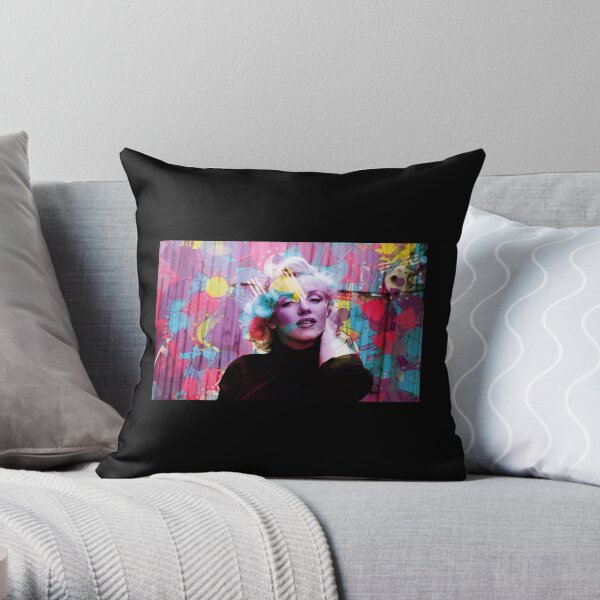 I just want to be wonderful series Throw Pillow
