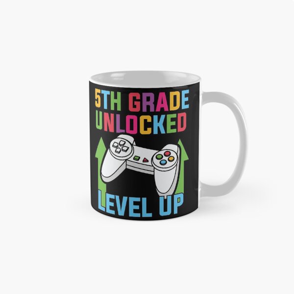 Artikelvorschau, 5. Klasse freigeschaltet - Trendiges Back-to-School-Design für Schüler und Lehrer entworfen und verkauft von Prince - Bestseller ★★★★★.