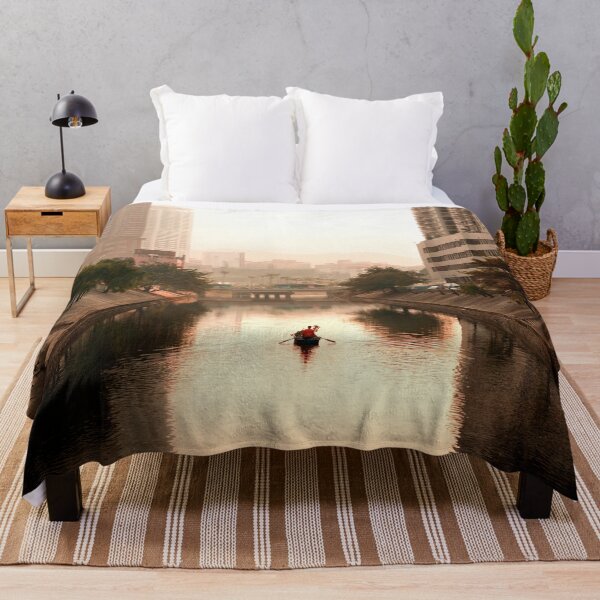 Item preview, Remando por el río, Shenzhen designed and sold by MyxTees.
