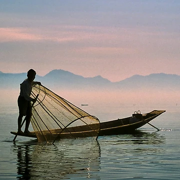 Artwork thumbnail, Lake Inle Leg Rower by Graham Prentice