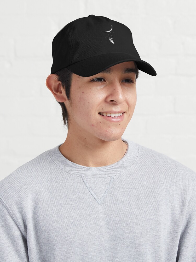 Alternate view of Moon Swing Cap