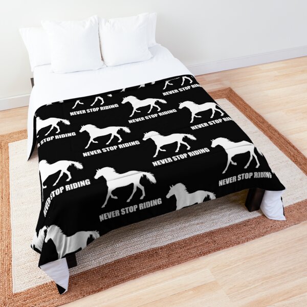 Never Stop Riding Awesome Horse Lover Gif Comforter