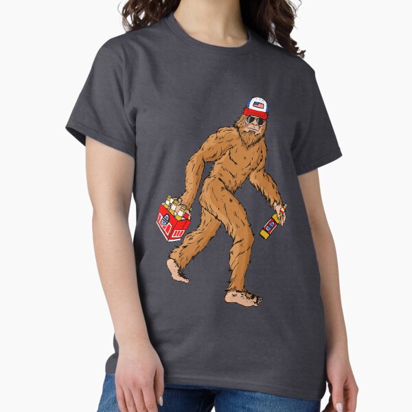 Beer Drinkin' Bigfoot 6-Pack Sasquatch w/ Trucker Hat Classic T-Shirt