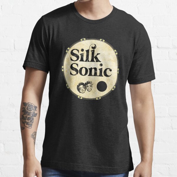 Worn Out Silk Bass Drum Head Sonic Essential T-Shirt