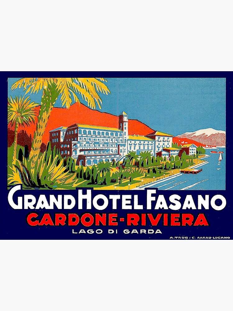 Italie, Gardone Riviera, Vue générale avec le Grand Hôtel Fasano, Tirage vintage, ca.1930 par Photographie originale / Original photograph: (1930) Photographie | photovintagefrance