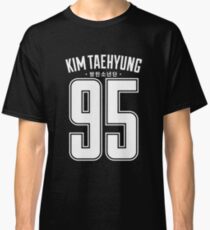 BTS V KIM TAEHYUNG 95 Classic T-Shirt