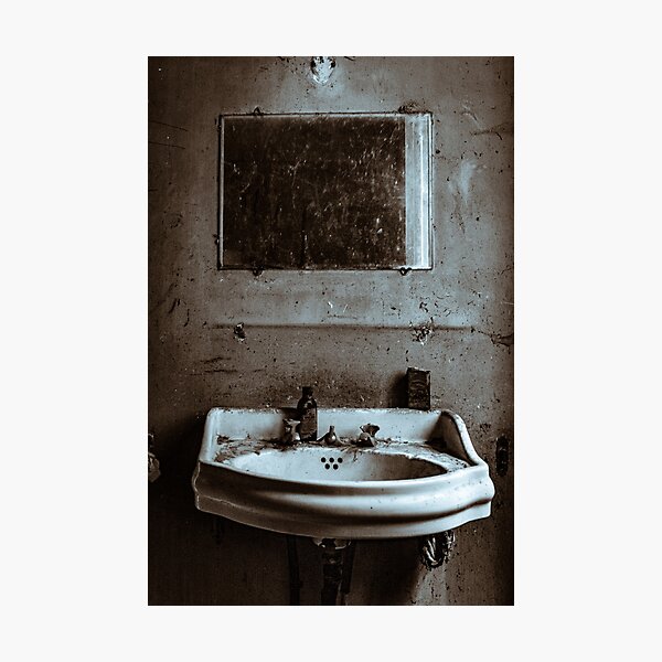 Old  porcelain sink and mirror  Photographic Print