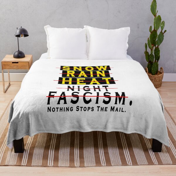 Artikelvorschau, Schnee Regen Hitze Nacht Faschismus Nichts hält die Post auf entworfen und verkauft von boyastore.