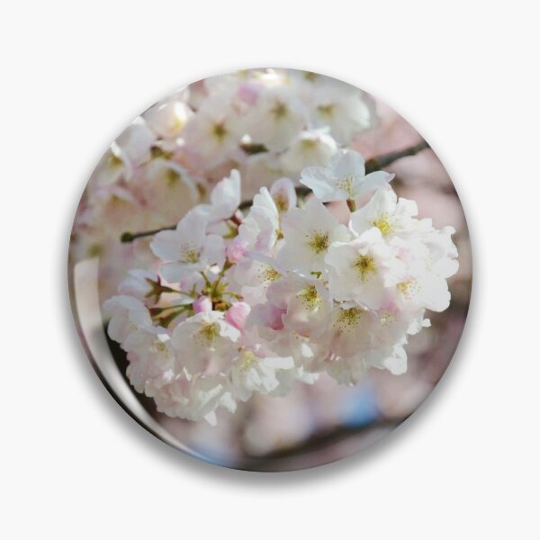 Artikelvorschau, Cherry Blossom Cluster und Zweige entworfen und verkauft von DeadEndDemon.