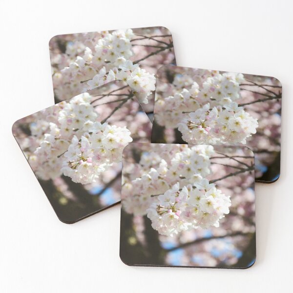 Artikelvorschau, Cherry Blossom Cluster und Zweige entworfen und verkauft von DeadEndDemon.