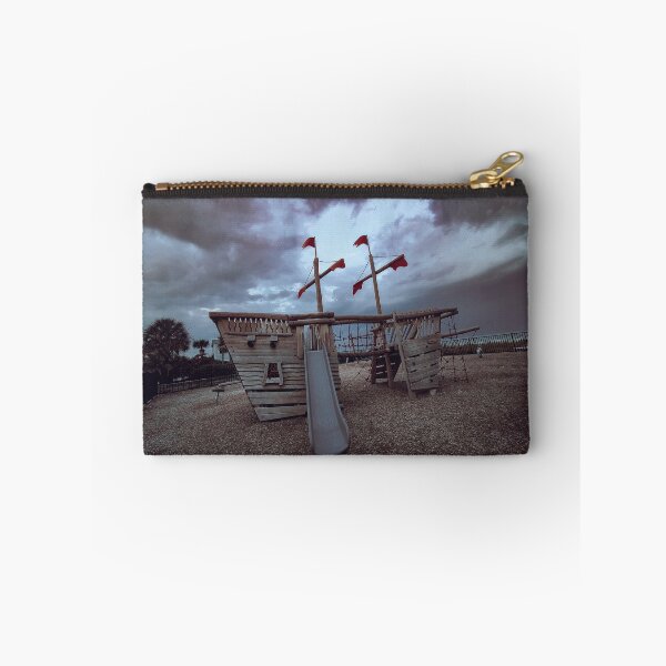 Item preview, Perdido en el mar designed and sold by DJ Wilson.