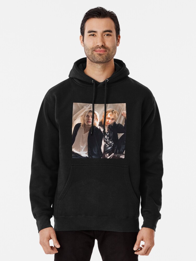 Hyunjin hoodie hotsell