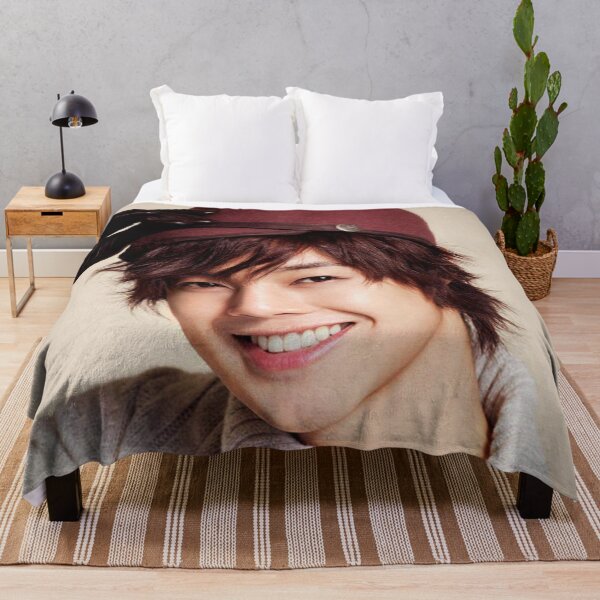 Kim Hyun Joong Manta