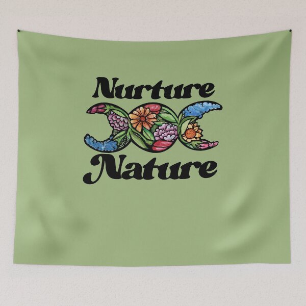 Aperçu de l'œuvre Nurture Nature Triple Moon Symbol créée et vendue par FrictionMaxxing.