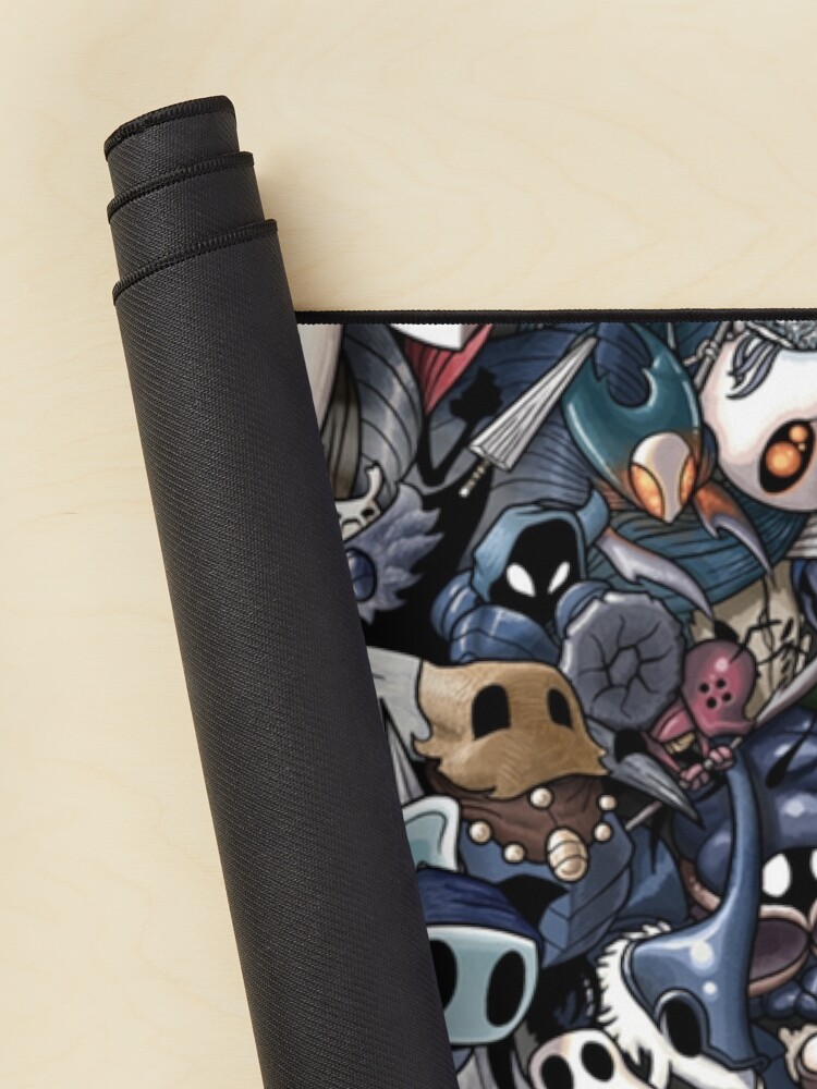 Aperçu 2 sur 5. Tapis de souris avec l'œuvre chevalier creux créée et vendue par raymonstanley.